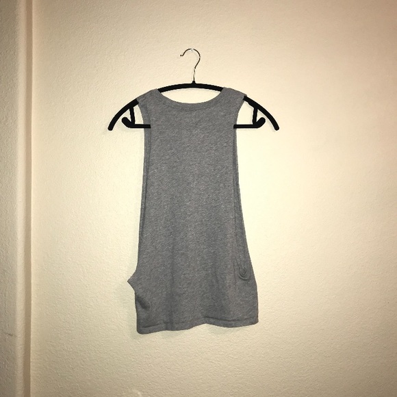 Grey Nike tank top - Picture 2 of 3